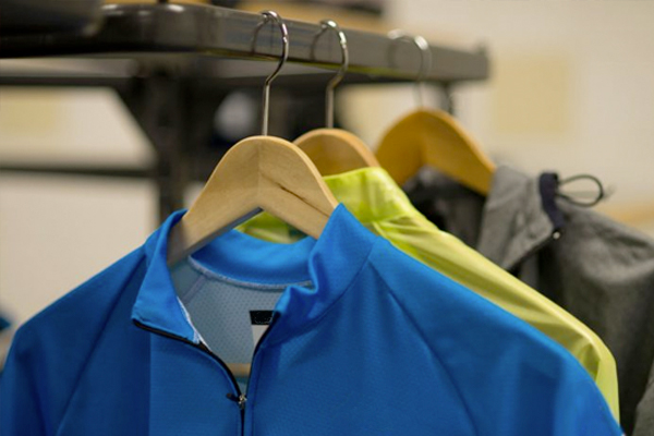 trucos-para-lavar-tu-ropa-de-ciclismo