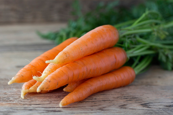 5-alimentos-imprescindibles-para-un-ciclista-zanahoria