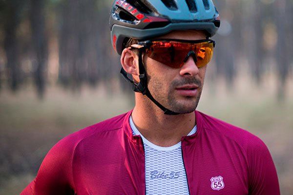 ropa-ciclismo-granada